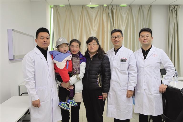 免費救治終末期肝病兒童 甘肅省婦幼保健院聯手浙大一院共同關愛“小黃人”